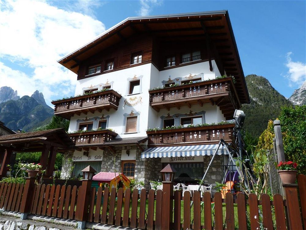 Hotel Al Sole アウロンツォ・ディ・カドーレ エクステリア 写真